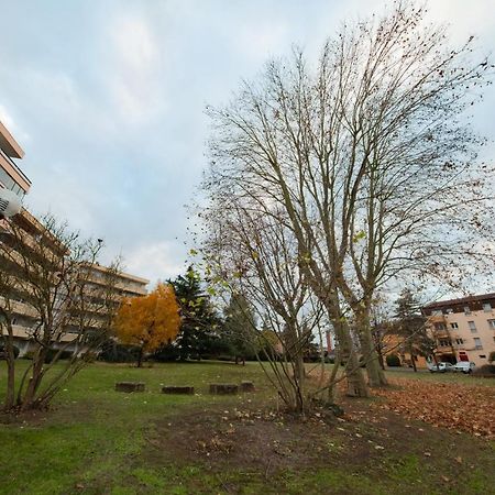 Le Petit Panam - Appartement Prive De 45 M2 - 2 A 4 Personnes - Parking Prive Metz Exteriör bild